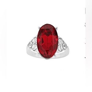Brilliance Oval Red Crystal Ring